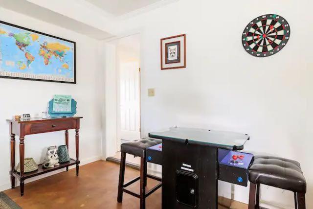 Vakantiehuis Raccoon Hideout Hot Tub Bbq Arcade Darts